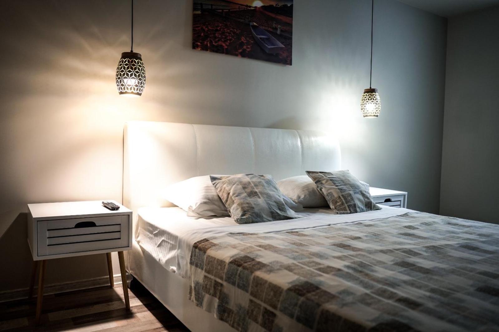 Отель Solaria House Нэводари Номер фото